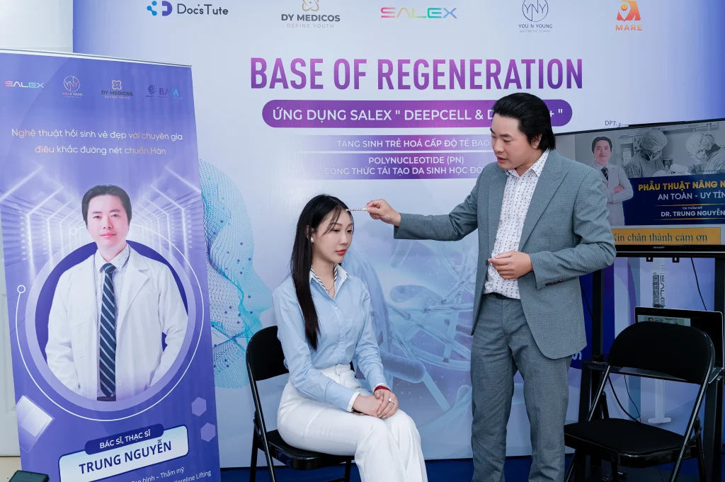 "TS.BS Trung Nguyễn giải đáp câu hỏi tại sự kiện You N Young"