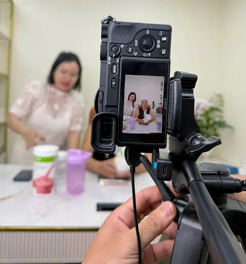 Vie Star Brands đồng hành cùng chuyên gia Bảo Trang xây dựng thương hiệu cá nhân.